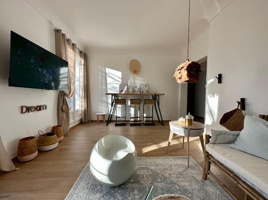 Le Lutz Apartman Nîmes Kültér fotó